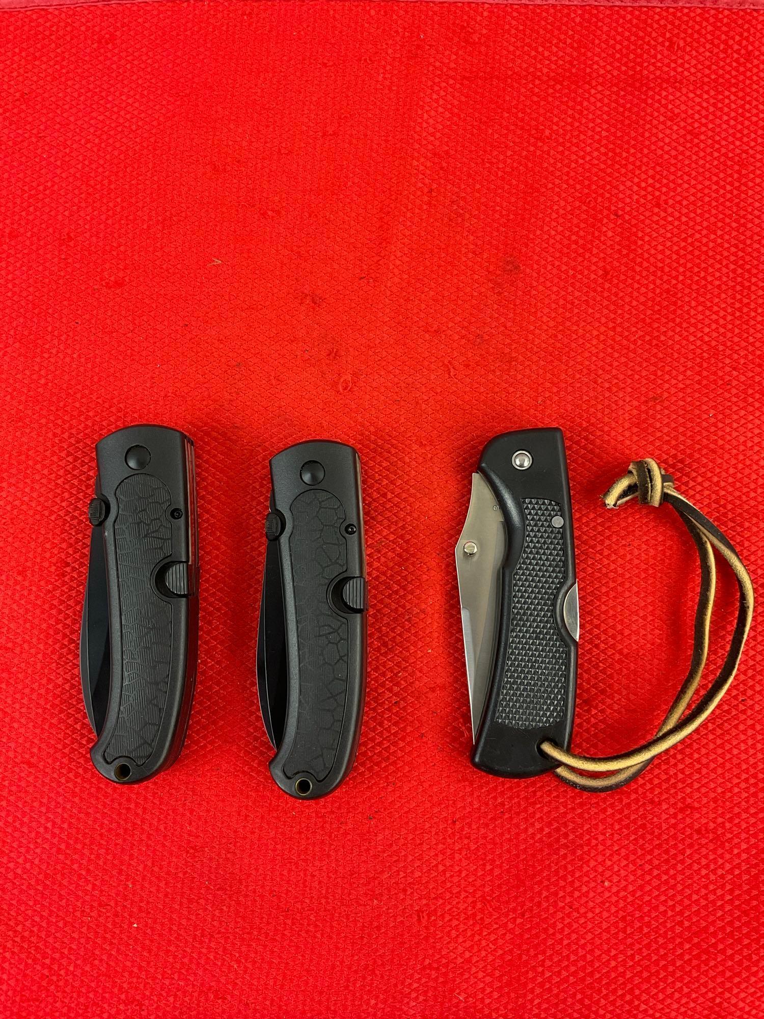 3 pcs Maxam Steel Folding Blade Hunting Knives w/ Sheathes Models SKMX102, 2x SK383. NIB. See pics.