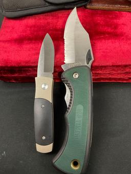 Pair of Modern Schrade Folding Pocket Knives, models 47OT & SMEDGB Button Release