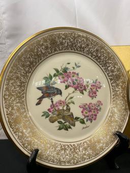 4x Lenox Porcelain Pieces, 3x 1970s Boehm Bird Plates & Vintage Fluted Vase Regal Collection