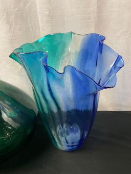 Large Handblown Recycled Round Vase Dark Green & Blue/Clear/Teal Large Vase w/ Frilled Edge