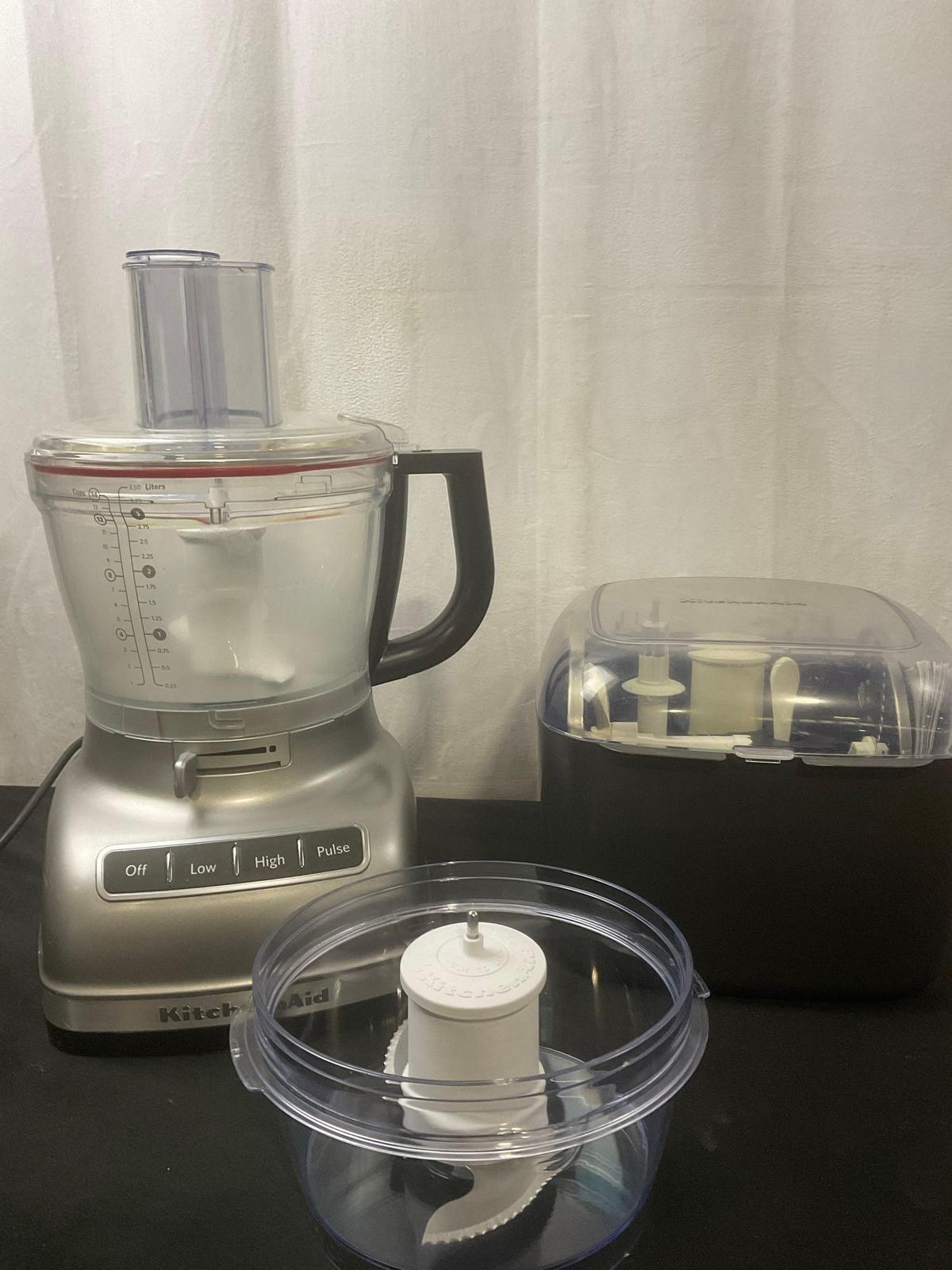 Kitchenaid Food Processor model KFP1466CU w/ attachments, incl Mini basin, blades, and chopper