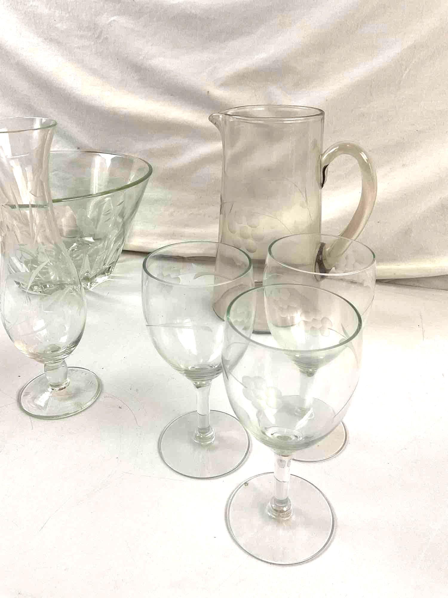 9 pcs Antique Heisey Etched Glass Assortment. Punch Bowl, Pitcher, 6 Glasses & Vase. See pics.