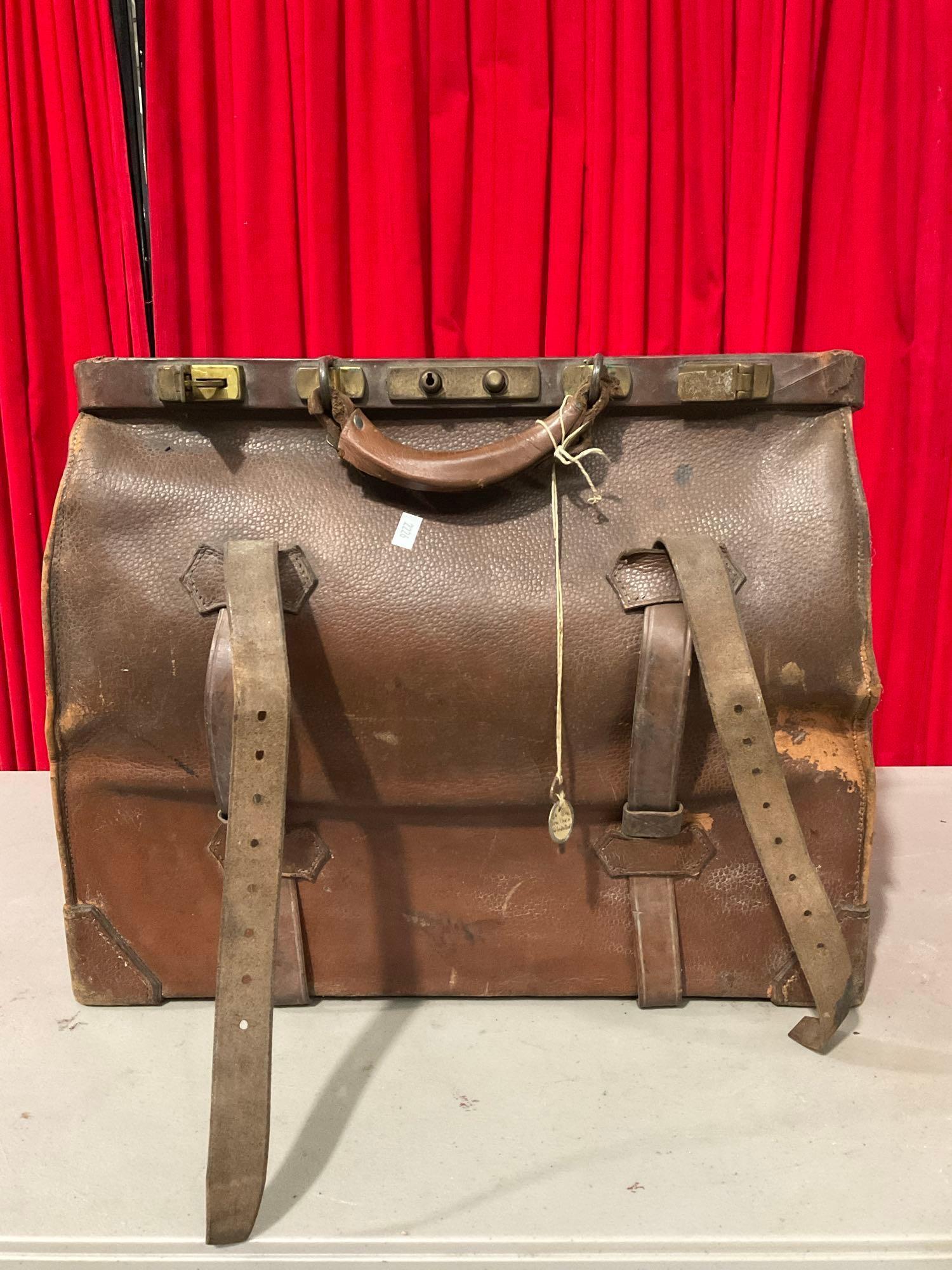 WWI / WWII Era Caramel Brown Leather Locking Men's carry bag w/ Key & Original Brass Accents.