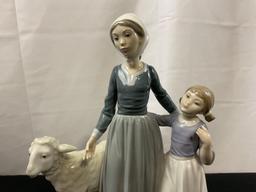 Vintage Lladro Porcelain Figurine #5299 Mother Child and Lamb