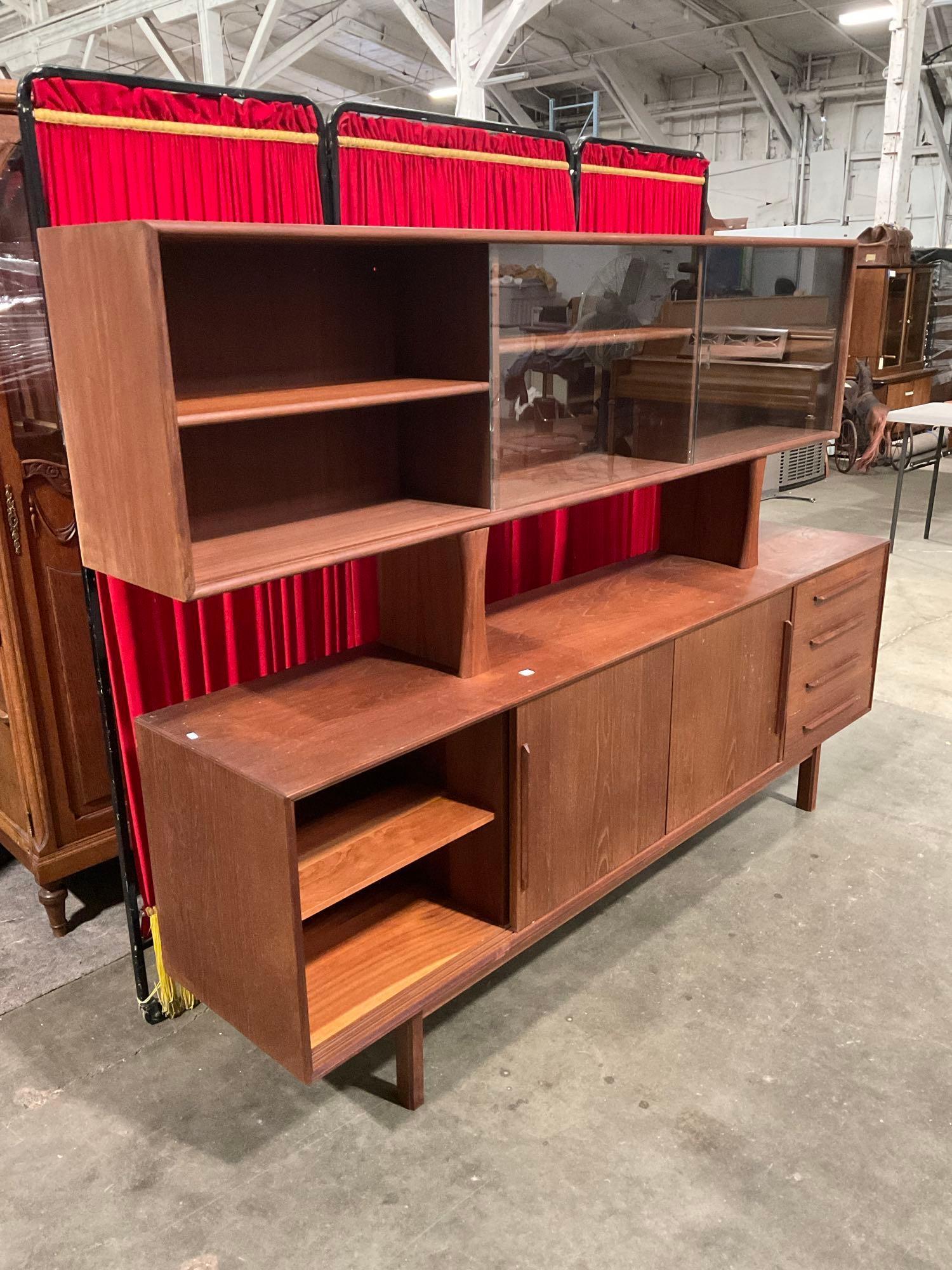 Vintage Mid-Century Modern Danish H. P. Hansen Teak Display Cabinet w/ Sliding Glass Doors. See p...