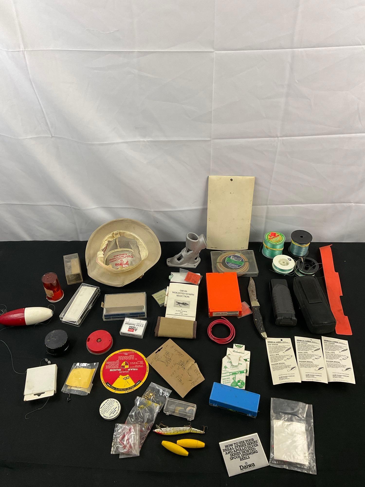 44 pcs Vintage Fly Fishing Tools & Accessories Assortment. Magellan GPS 4000 XL. Shakespeare. See