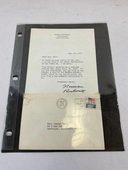 2 pcs Vintage Letters Written and Signed by Artist Norman Rockwell. 1973, 1975. See pics.