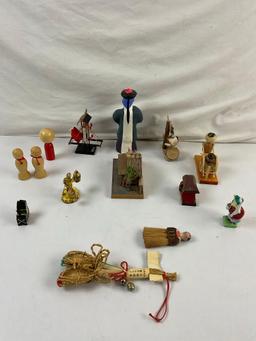 14 pcs Vintage Small Asian Souvenir Assortment. Traditional Home Miniature. See pics.