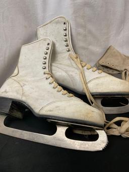 2x Pairs of Vintage Leather Ice Skates by Union Hardware Co. & Laurentian