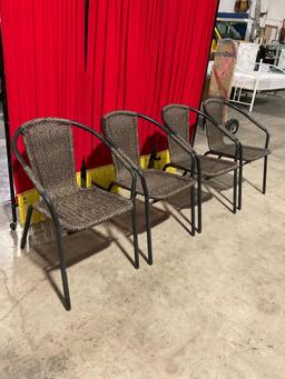 4 pcs Modern Nut Brown Faux Wicker Patio Armchairs. See pics.