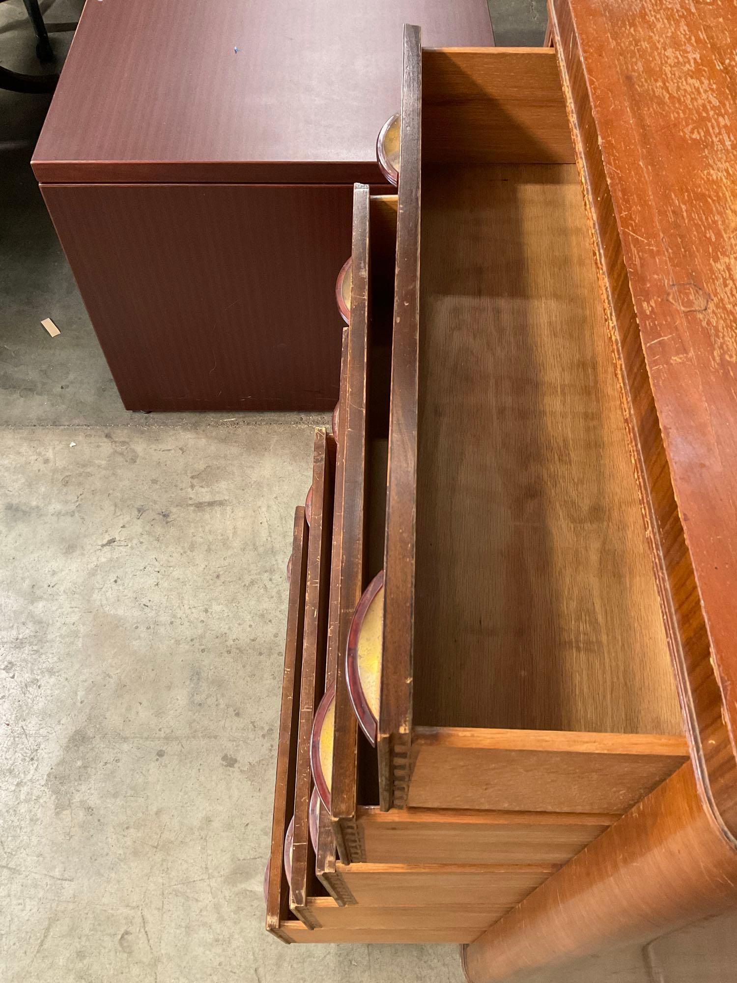 Vintage 1920s Art Deco Wooden Dresser w/ 5 Drawers & Original Bakelite & Brass Handles. See pics.