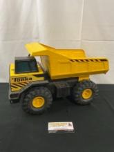 Tonka T01 Large Metal Dump Dumper Tipper Truck Model, 10.5 inches tall