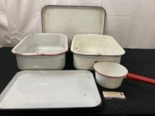 Vintage Enamelware, 2x Trays, 2x Deep Pans, and Sauce Pan