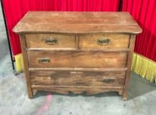Antique Sweet Oak Wood 4-Drawer Dresser w/ Scalloped Edge. Good Condition. See pics.