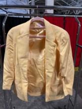 Vintage Women's Size 4 Petite Pendleton Yellow Wool Blazer. Very Good Condition. See pics.