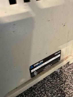 Delta ShopMaster 10" Bench Saw Model TS290LS. Tested, Works. See pics.