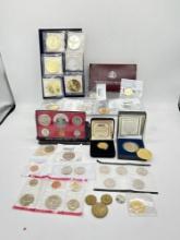 Large collection of assorted coins see description and pics