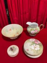 4 pcs Pale Green Ceramic Decorative Assortment. Dresser Boxes, Bowl & Pitcher. See pics.