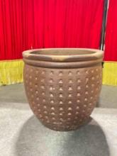 Umber Brown Terra Cotta Garden Planter Pot w/ Dimple Pattern. Very Good Condition. See pics.