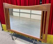 Modern Mission Style Wall Mirror in Oak Finish Frame. Excellent Condition. 48" x 32" See pics.