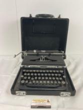 Vintage 1938 Royal Portable Model A Typewriter, in hard case