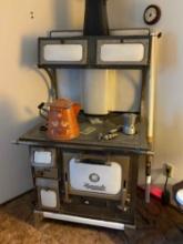 Stunning Antique Monarch Malleable Wood cooking stove in great condition see pics