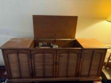Vintage Sears and Roebuck Silverstone Stereo Record player console tested works