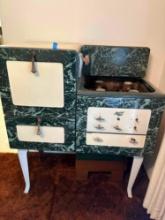 Antique magic Chef American Gas Stove white enamel featuring Green Marble look NIce stove