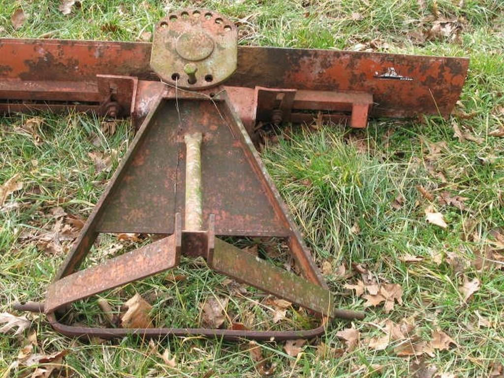 6 Foot 3 Point Hitch Drag Blade