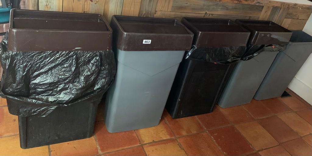 5 Used Trash Cans