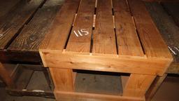 38" X 30" ROLLING TABLE