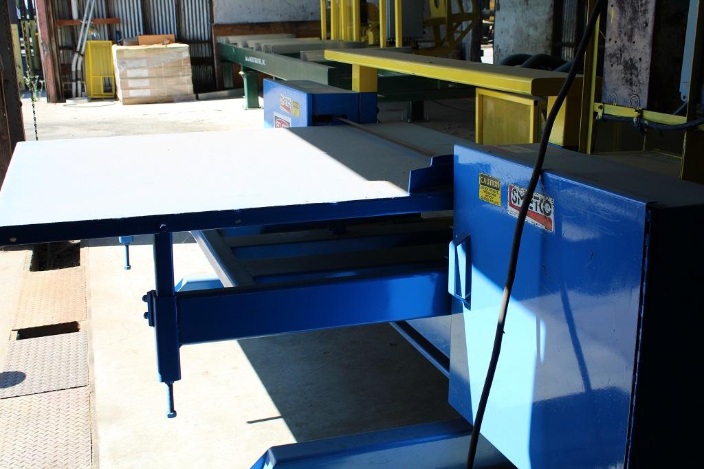 SMETCO BAND PALLET DISMANTLER 60" CAPACITY (NEVER USED SINCE REBUILT)