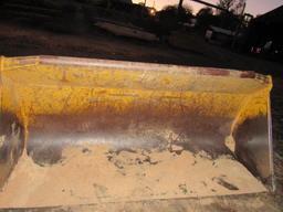 7 1/2' WIDE BUCKET