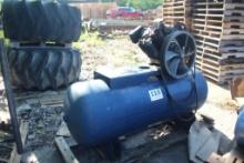 Horizontal Air Receiver Tank w/Non-Working Compressor