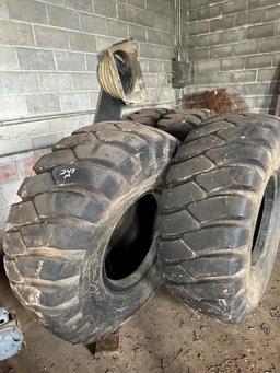 (4) 20.5 R25 Loader Tires