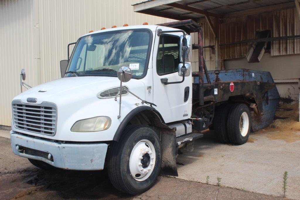 2005 Freightliner Business Class M2- Single Axle Truck w/Steel Hopper Hoist