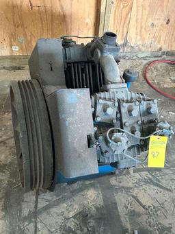 Quincy Reciprocating Air Compressor