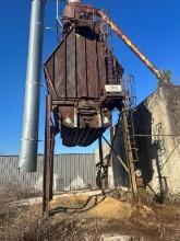 Peerless 40 Ton Shavings Bin With Power Pack And Bin Leveler