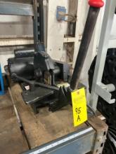 FS Curtis Toledo Model 8 Hyd Hose Saw FHM8W11BX With 1.5hp, 1.5inch ID Capacity. Saw Is Like New