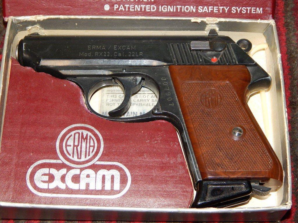 ERMA EXCAM RX22 HANDGUN