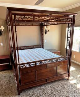 MAGNIFICENT ROSEWOOD 4 POSTER CANOPY QUEEN BED & (2) END TABLES (NO MAT SET)