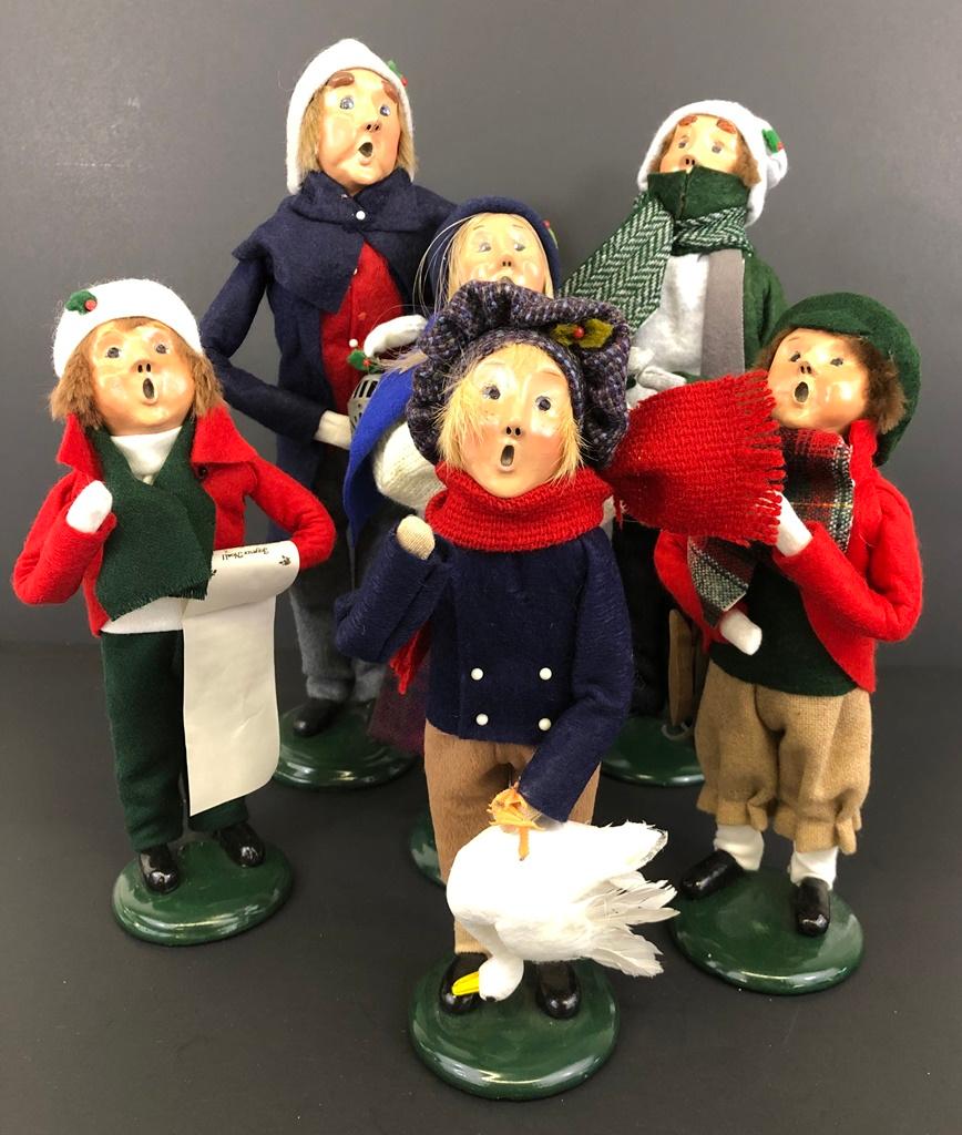 6 Byers' Choice Carolers