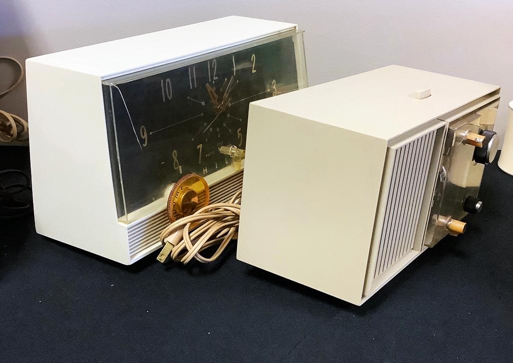 Philco 1961 Clock Radio - 10½"x4"x6½", Working;     General Electric 1960s