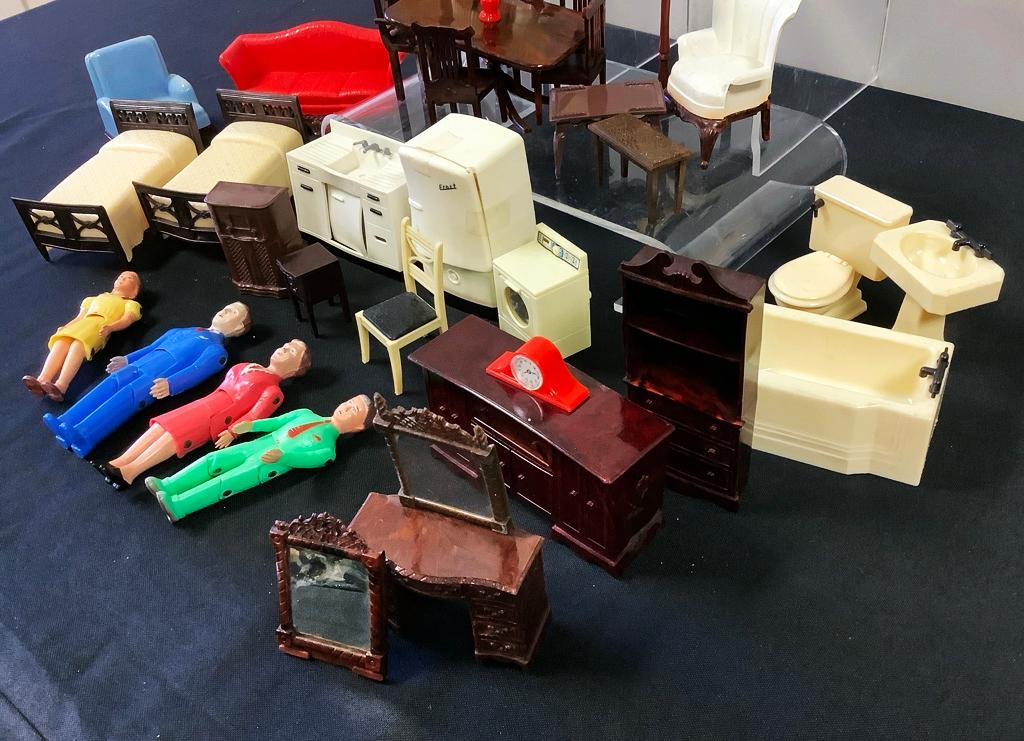 Vintage Renewal Plastic Doll Furniture