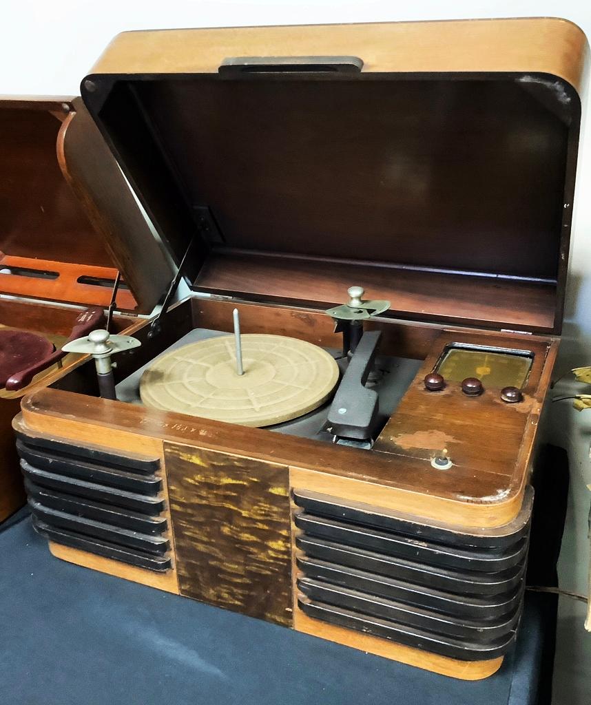 Old Record Player In Wood Case - 22"x15"x11", No Cord