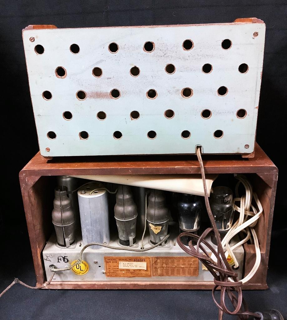 Westinghouse 5-tube 1936 Radio - Wood Case, Model WR209, 15½"x7½"x9";     G