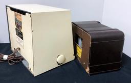 RCA Victor Radio - 12½"x7"x8";     Radiola Radio - Bakelite Case, 8½"x5½"x5