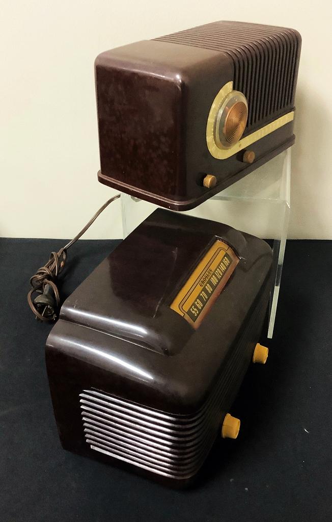 Crosley Radio - Bakelite Case, Model 9-121, 9¼"x5½"x5½";     Silvertone Rad