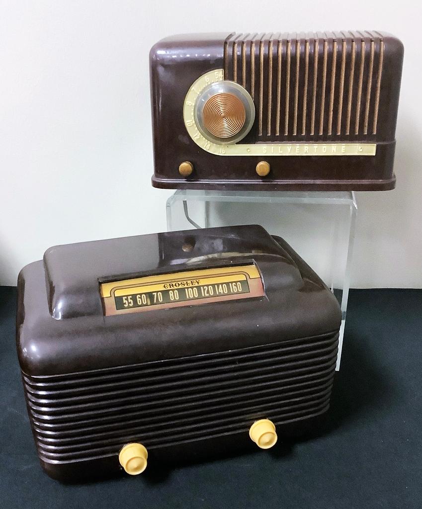 Crosley Radio - Bakelite Case, Model 9-121, 9¼"x5½"x5½";     Silvertone Rad