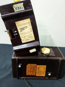 Philco Transistor Radio - Bakelite Case, Model 53-560, 11"x6"x6";     Zenit